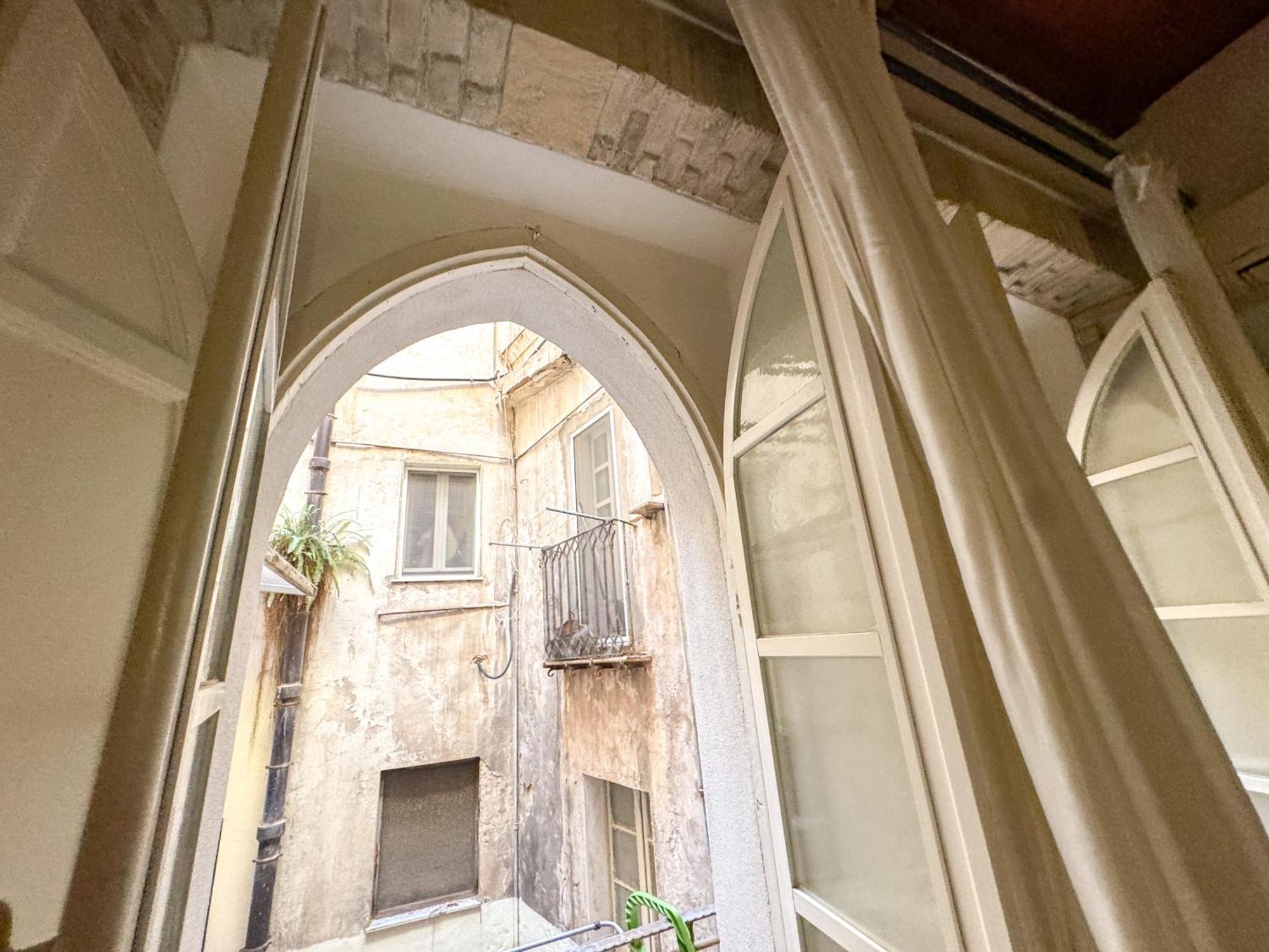 Kalma Via Manno - Central Stay With Stone Walls & Private Cinema Cagliari Eksteriør bilde